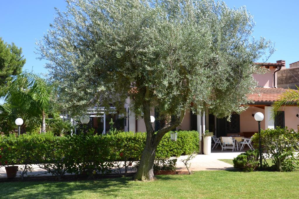Villa Paola Fontane Bianche Exterior foto